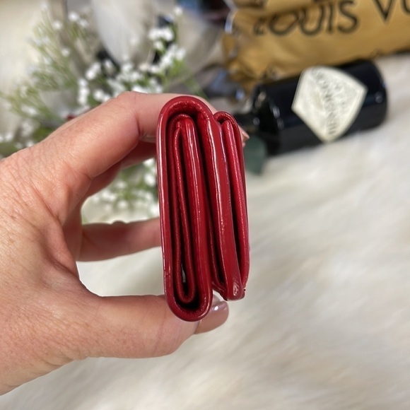 AUTHENTIC BALENCIAGA RED LEATHER PAPIER-MÂCHÉ MINI TRI-FOLD WALLET - Picture 10 of 10